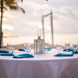 b wedding at the beach